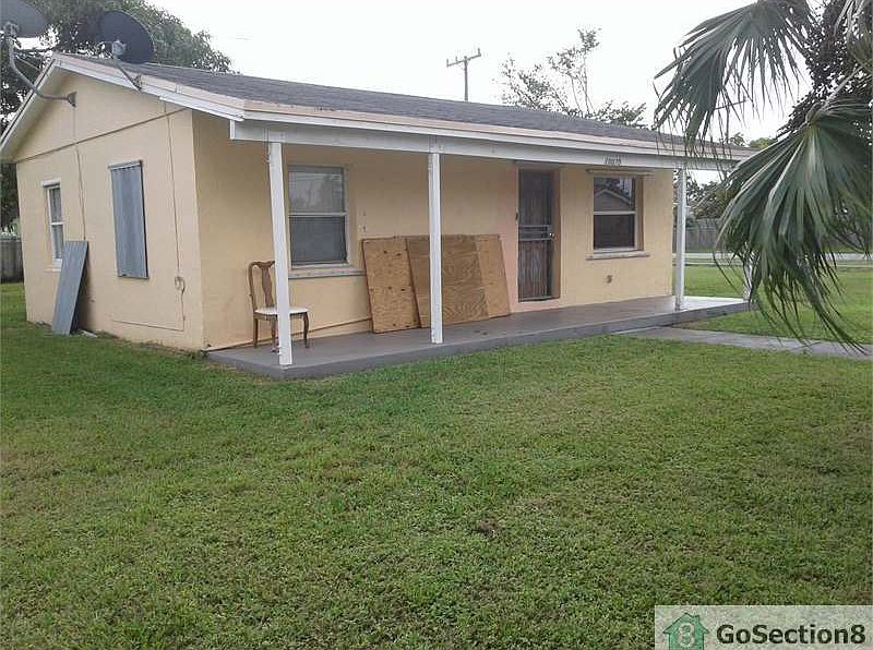 2nd image of 10070 SW 171st St