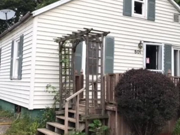 501 Chilson Ave, Lansing, MI 48906