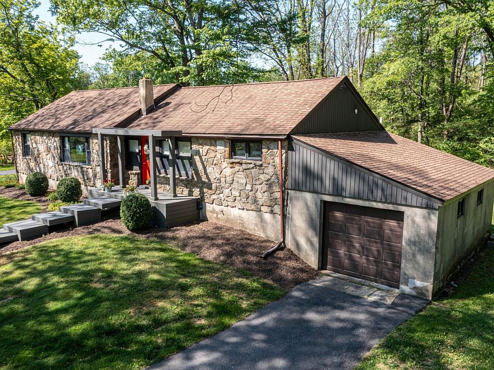 3 Hollow Rd, Glen Gardner, NJ 08826 Zillow