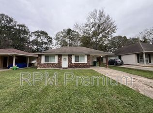 4143 Nelson St, Zachary, LA 70791