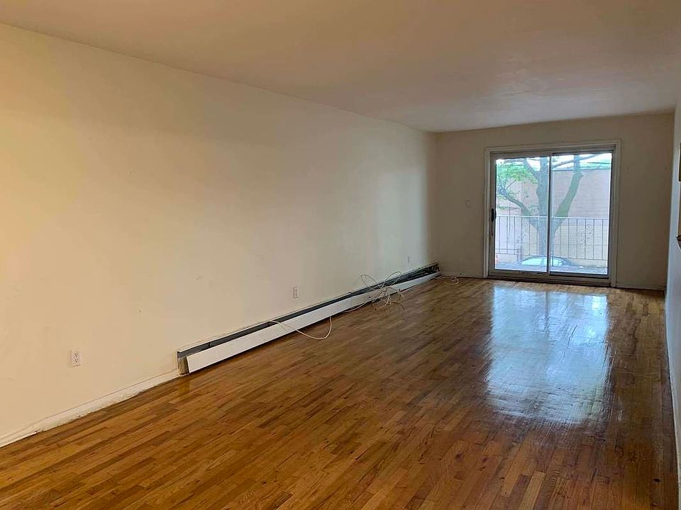 1st image of 529 E 79th St #2