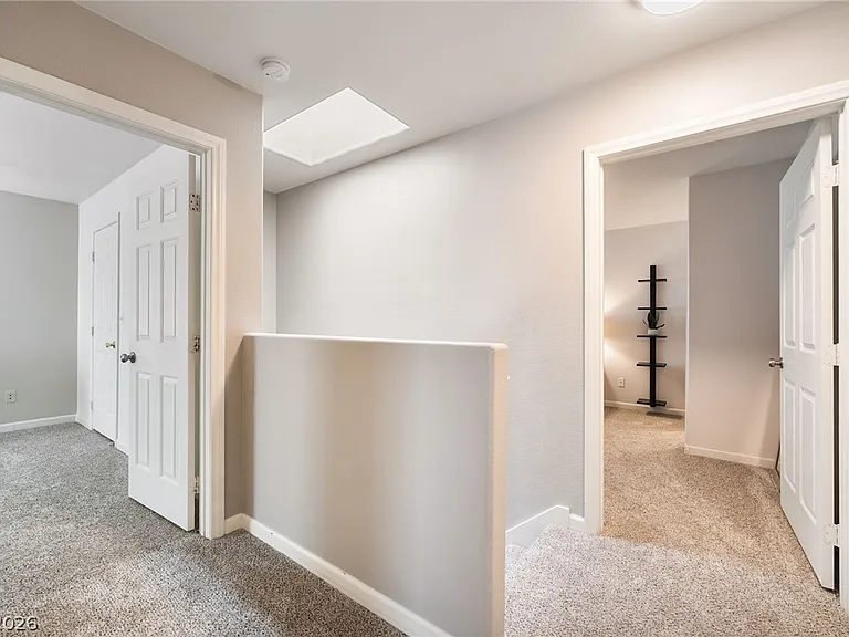 1626 Hennepin Dr — Photo 27