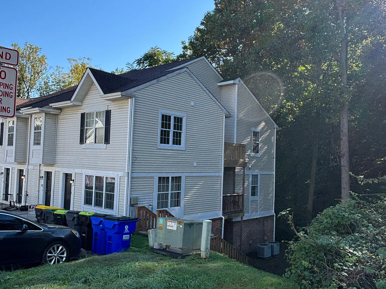 2 bed, 1150 sqft, $2,100 — Photo 2