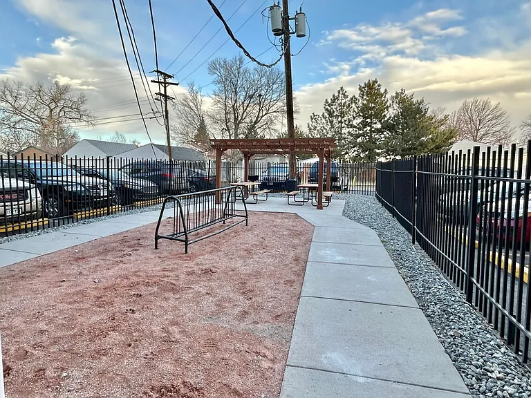 Monte Vista — Photo 20