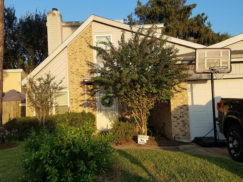 1st image of 627 Shady Brook Dr