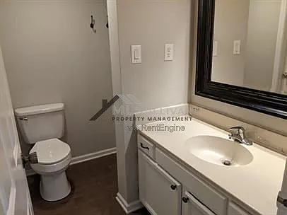 4101 Five Oaks Dr #26 — Photo 7