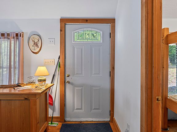 5th image of 20 Pondview Court