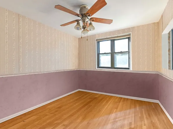 245-22 62nd Avenue image 6 of 16