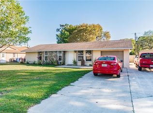 3904 San Luis Dr, Sarasota, FL 34235