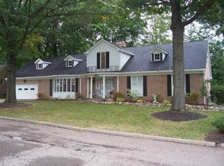 1843 Breezewood Dr, Akron, OH 44313