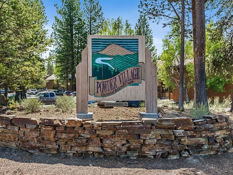56858 Enterprise Dr — Photo 29