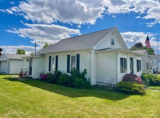 1424 E 3rd St, Pt Clinton, OH 43452