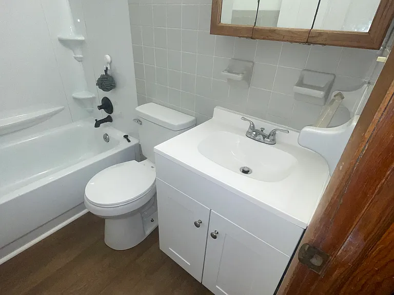 2242 Wilding Ave — Photo 10