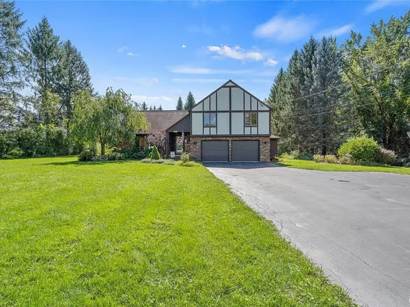 3622 Doyle Rd, Baldwinsville, NY 13027