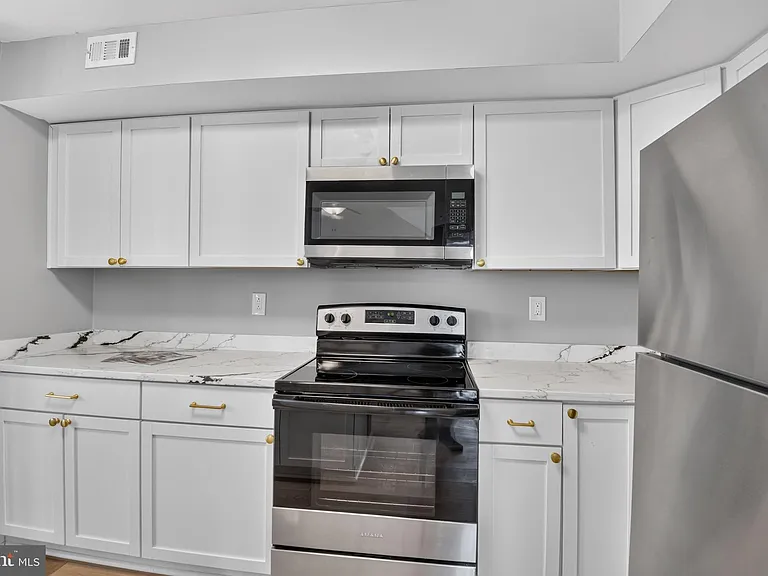 4436 Lord Loudoun Ct #14-5 — Photo 3