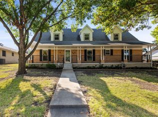 1408 Iroquois Dr, Garland, TX 75043