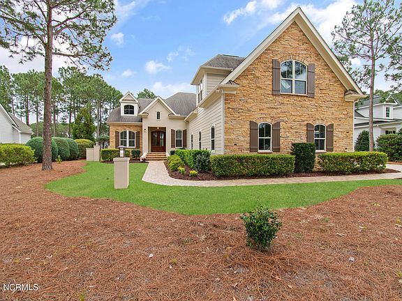 4th image of 3830 Worthington Place