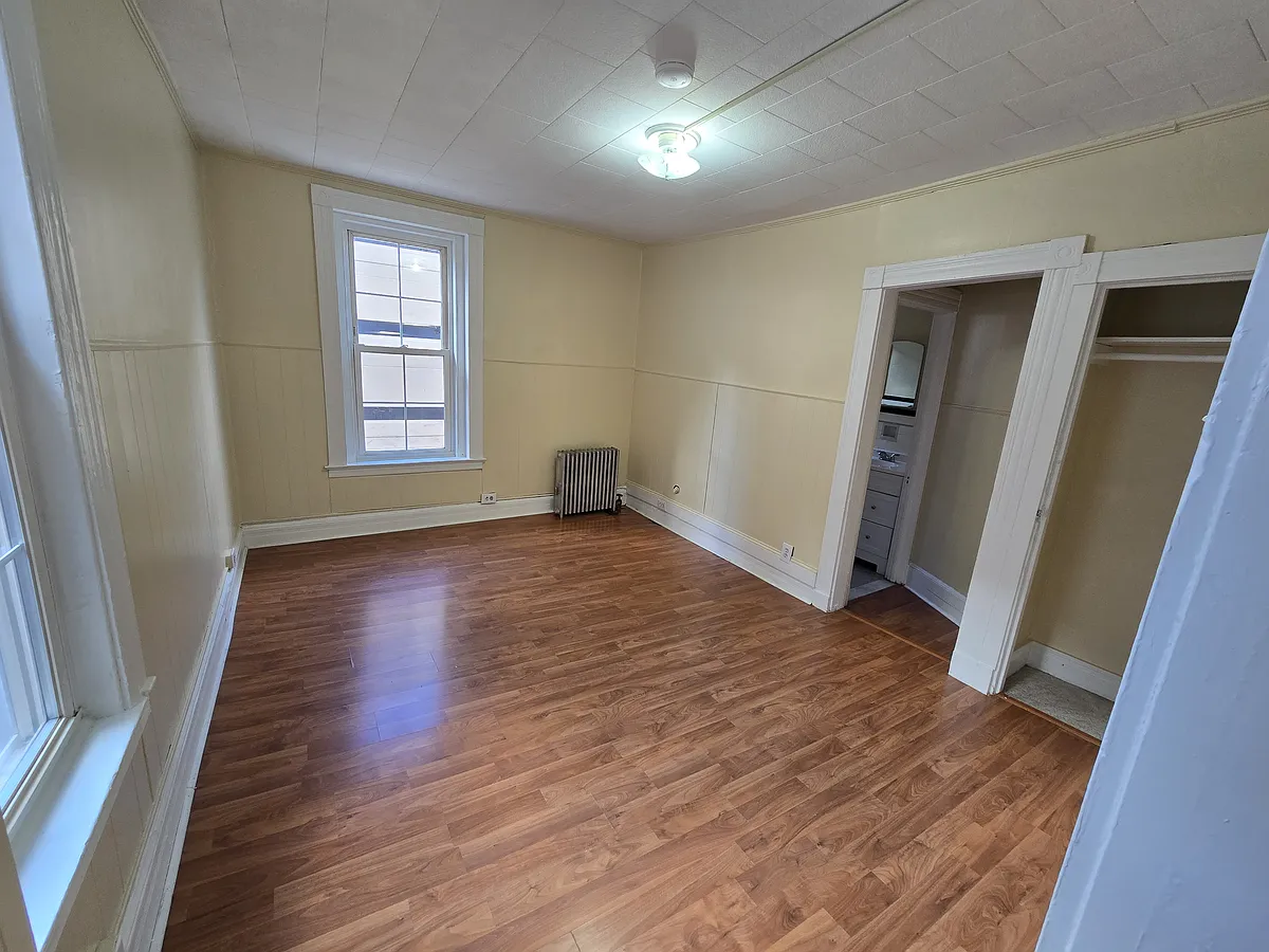 Building Photo - 340 Orange St #A7