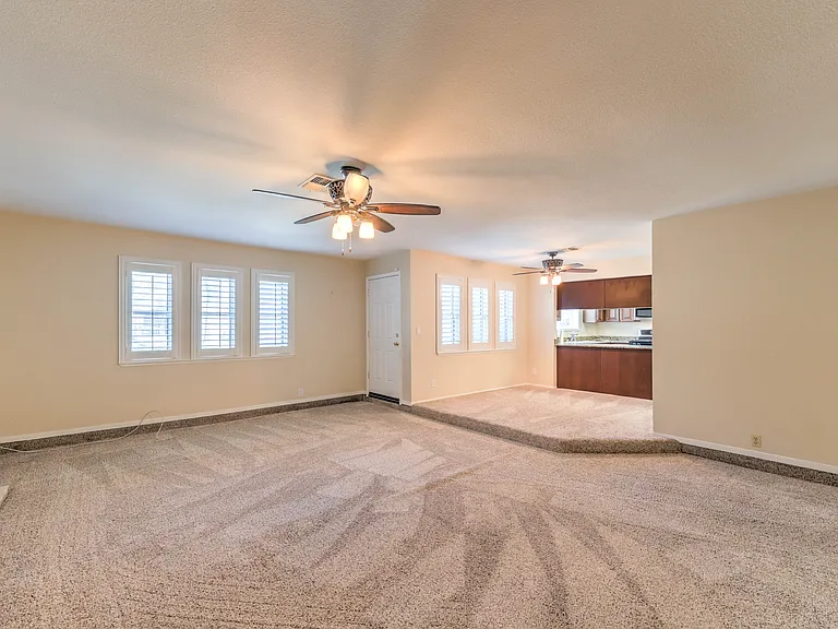 3953 Landsdown Pl — Photo 5