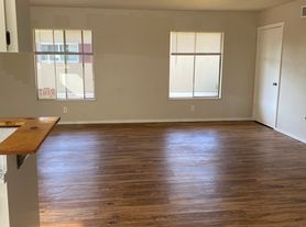 300 Stony Point Rd