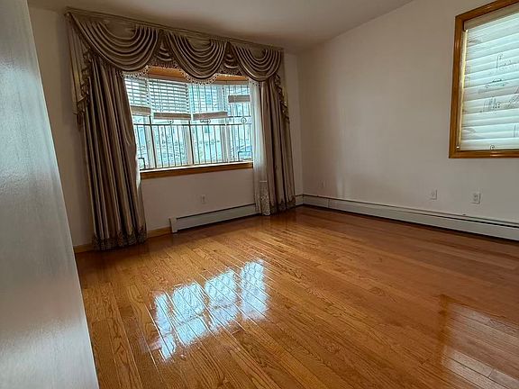 4th image of 12111 7th Ave Floor 1