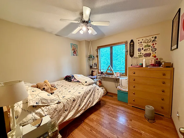 301 Arch St — Photo 10