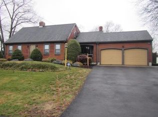 82 Oak Ridge Cir, Weymouth, MA 02188