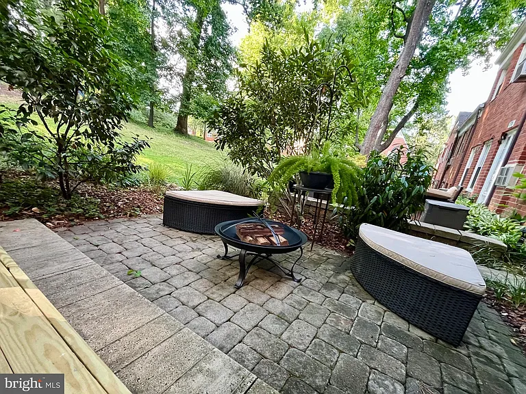 3712 Valley Dr — Photo 36