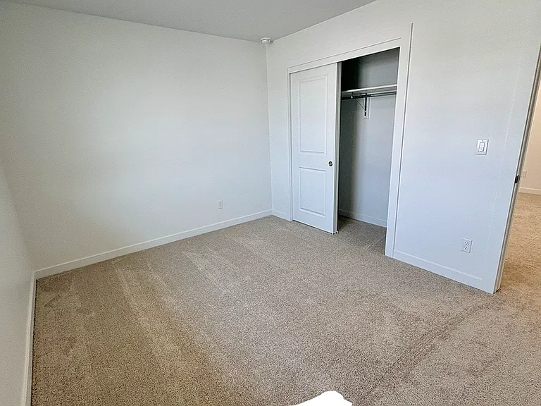 8271 W White Willow St — Photo 37