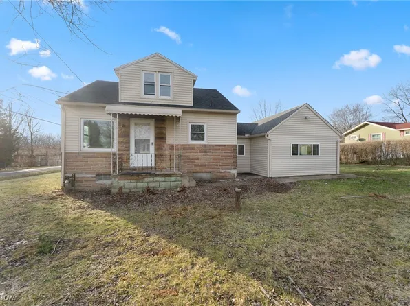 458 Edith Ave, Akron, OH 44312
