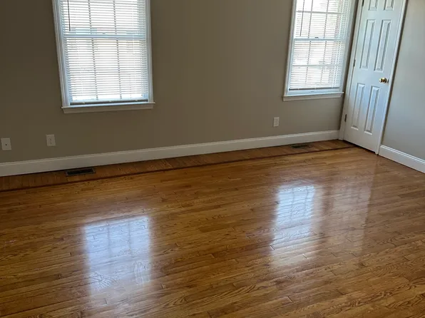 1109 E 8th Ave APT 3, Johnson City, TN 37601