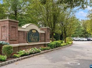 164 Riverwalk Way, Clifton, NJ 07014