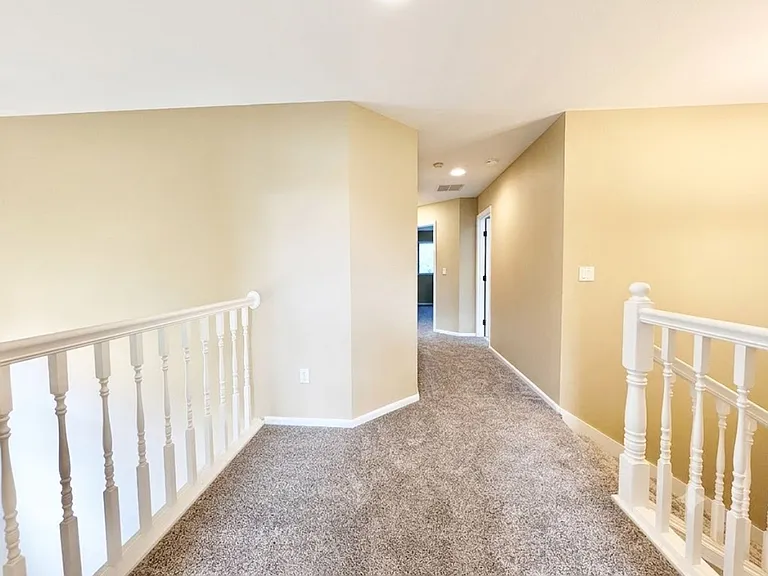17147 Warren Ct — Photo 15