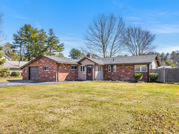 20 Karal Dr, Framingham, MA 01701