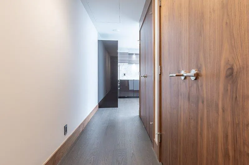 2 bed, 1182 sqft, $4,500 — Photo 2