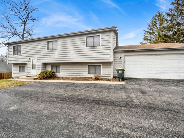 205 W Winchester Rd