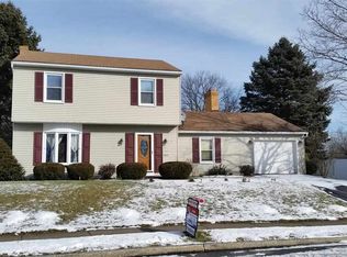 2632 N Rosegarden Blvd, Mechanicsburg, PA 17055