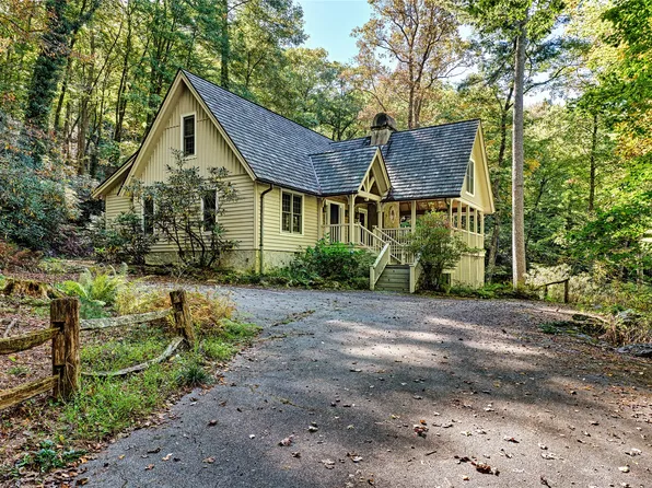 1997 Chimney Top Trail, Cashiers, NC 28717