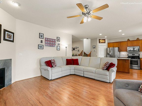 4th image of 5507 NE Azores Ct