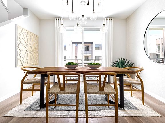 Cozy cafe area for casual or formal dining