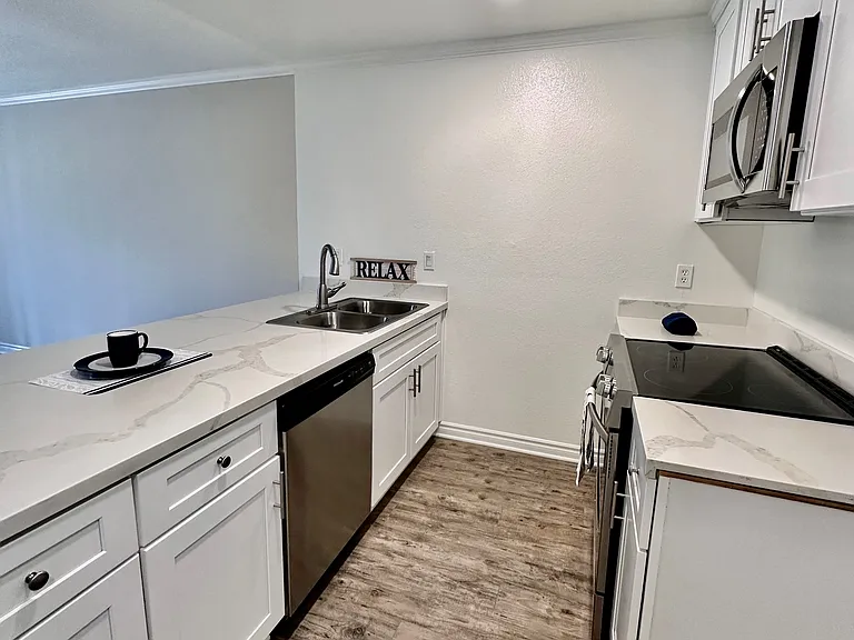 1x1 kitchen