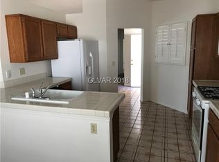 138 Montclair Dr, Henderson, NV 89074