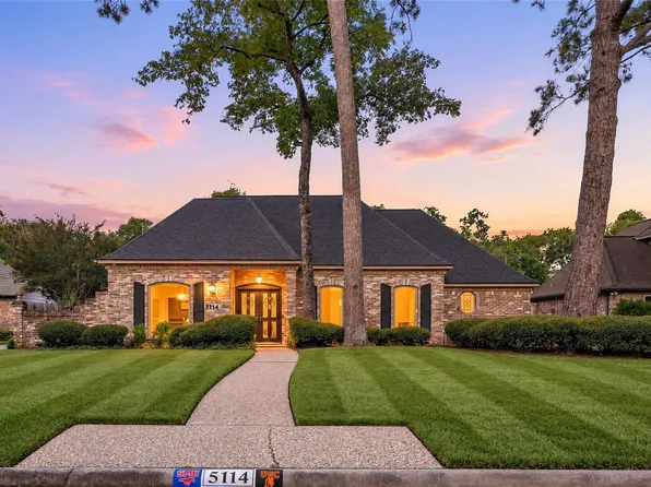 5114 Pebble Springs Dr, Houston, TX 77066