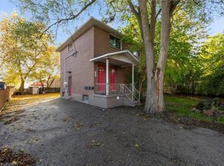 62 Bond St, Kitchener, ON N2H4S5