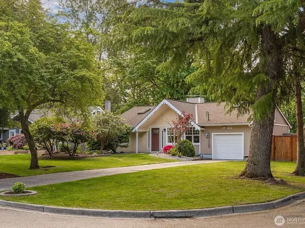 16407 NE 96th Pl, Redmond, WA 98052