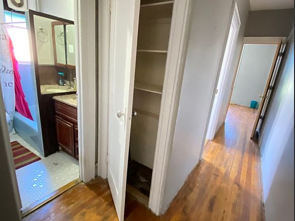 4th image of 6507 14th Ave #11