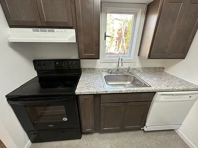 2 bed, 950 sqft, $1,425 — Photo 3