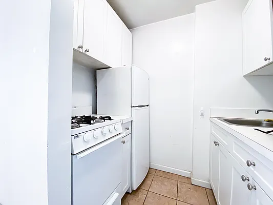 Rented by MAPT Residential LLC | media 2