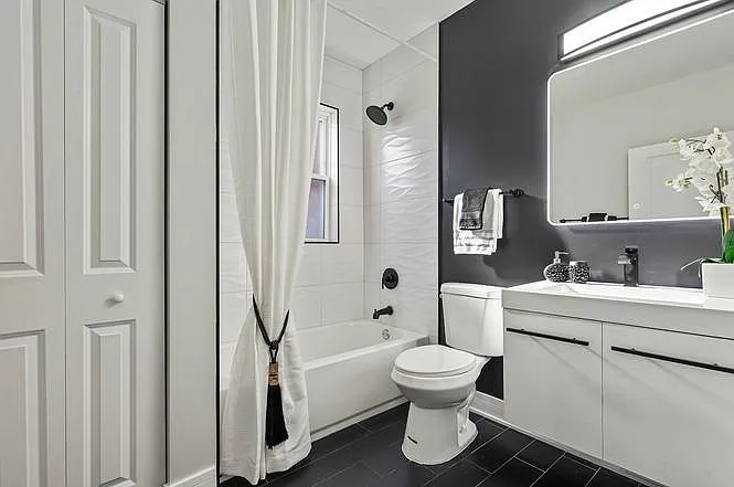 6613 S Langley Ave #1 — Photo 11