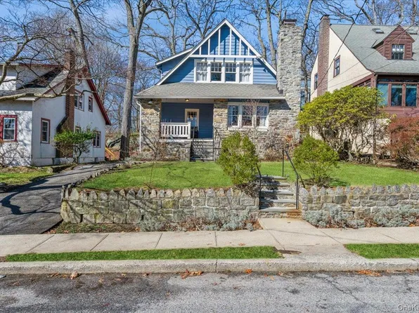 21 Kent Avenue, Hastings-on-Hudson, NY 10706